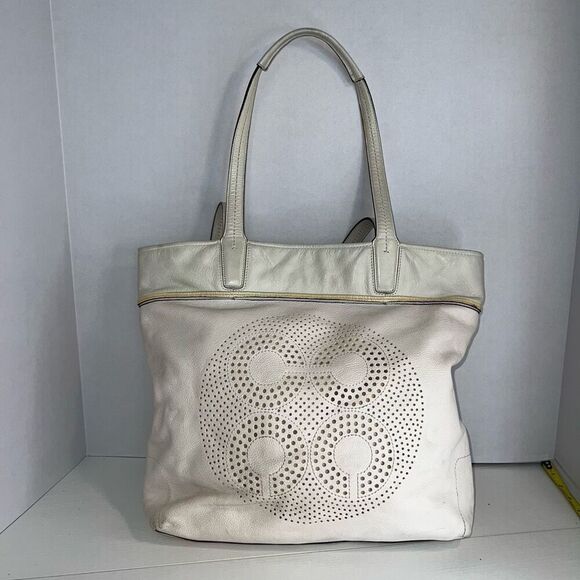 Coach Audrey Leigh Laser Cut Perforated White Leather Slim Tote Brand Call Out C - Picture 1 of 7